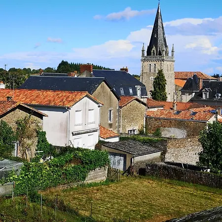 بيت للعطل Duguesclin