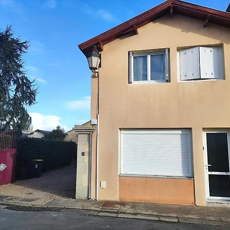 بيت للعطل Duguesclin *